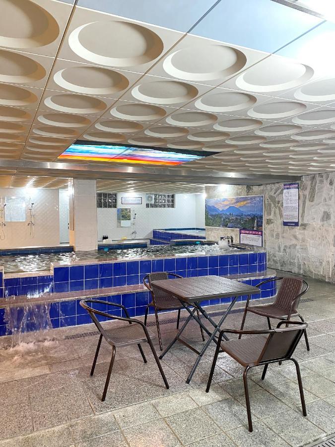 Suanbo Hot Spring Healing Hotel ชองจู ภายนอก รูปภาพ